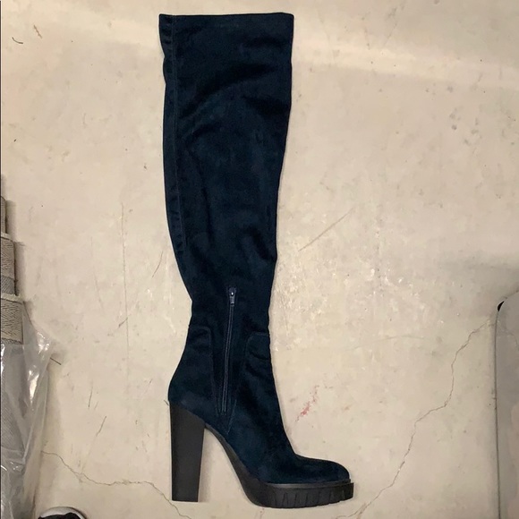 Gregory’s Micro Suede over knee boots - Picture 3 of 4